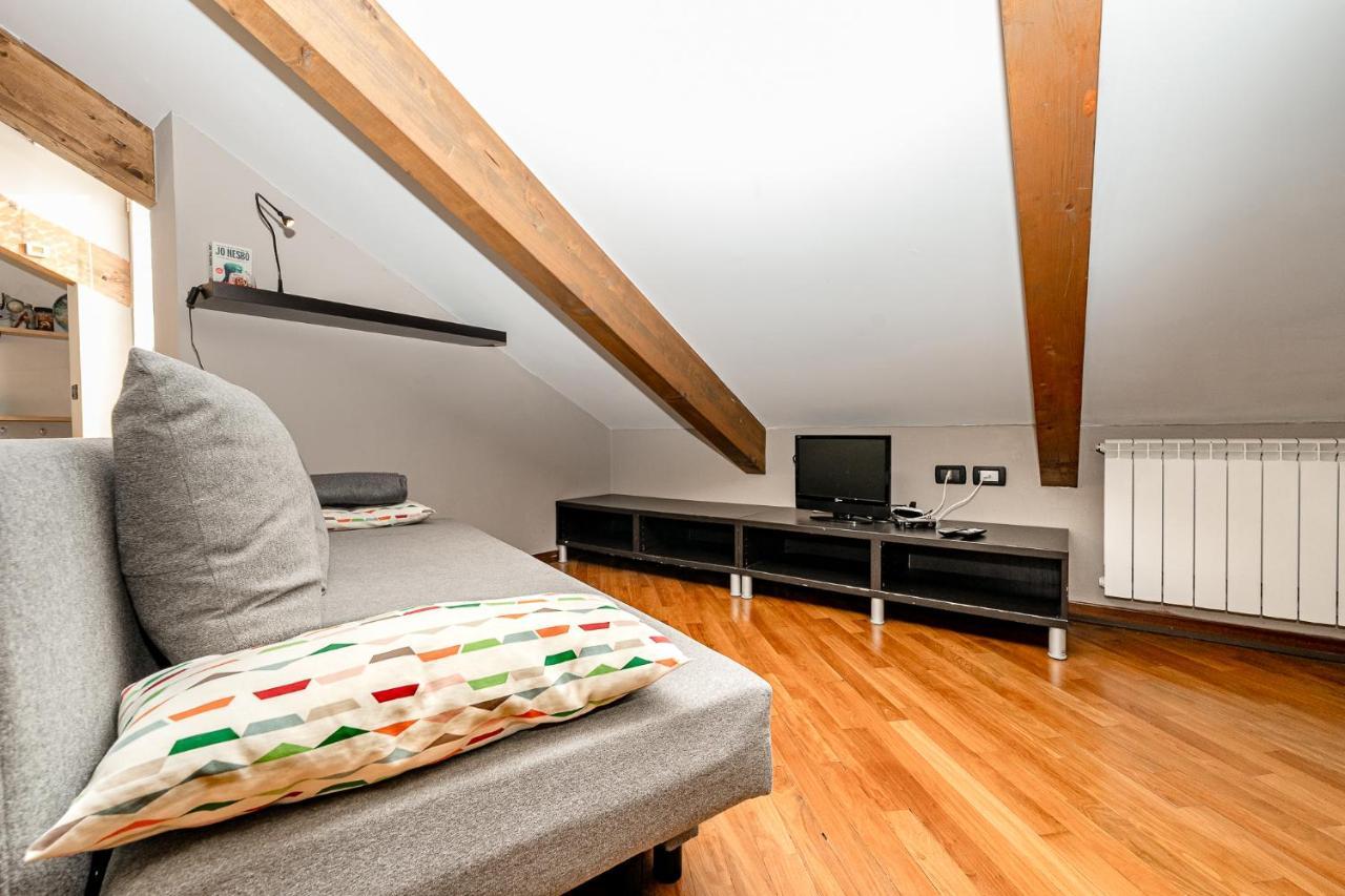 Stagabin La Mansarda Panoramica Un Rifugio Di Eleganza E Tranquillita Apartment Turin Luaran gambar